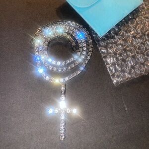 20” TENNIS NECK-CHAIN WITH MATCHING CROSS NEW GIFT PACKAGED !!!